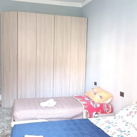 Metro Spezia Guest house Turin